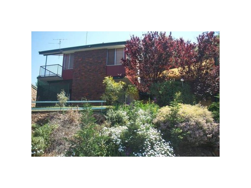 10 Terole Ave, Tamworth NSW 2340