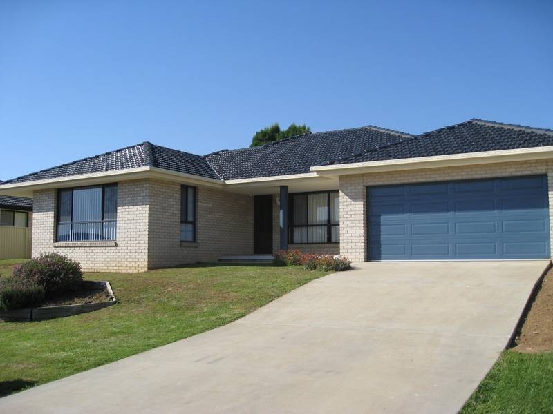 41 Peregrine Ave, Calala NSW 2340