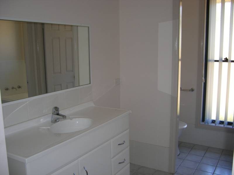 41 Peregrine Ave, Calala NSW 2340