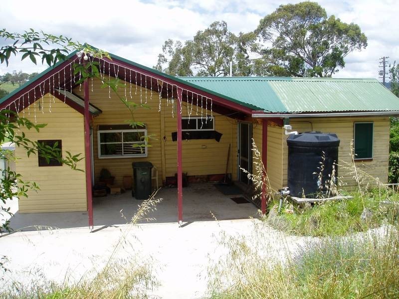 95 Caroline Street, Bendemeer NSW 2355