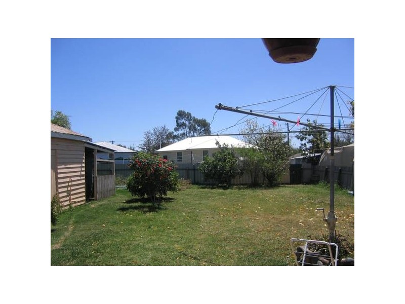 40 Robert Street, Tamworth NSW 2340