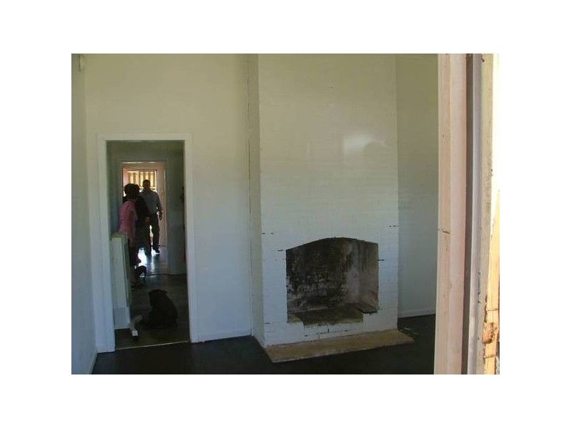 16 Rokeby St, Somerton NSW 2340