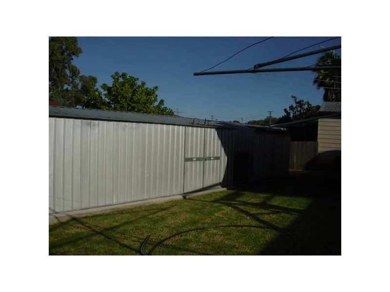 12 Milburn Road, Tamworth NSW 2340