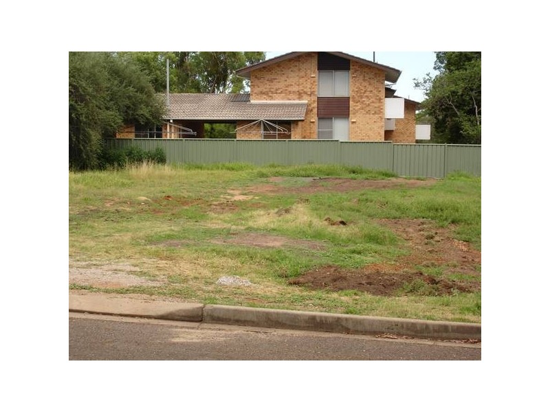 East Tamworth NSW 2340