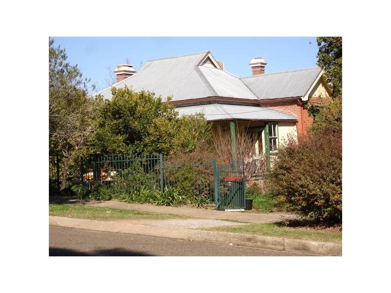 East Tamworth NSW 2340