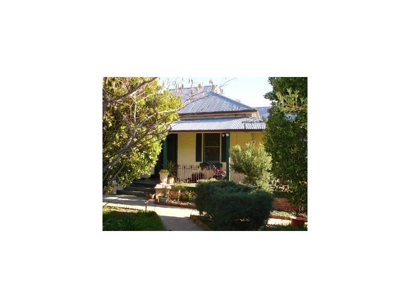 East Tamworth NSW 2340