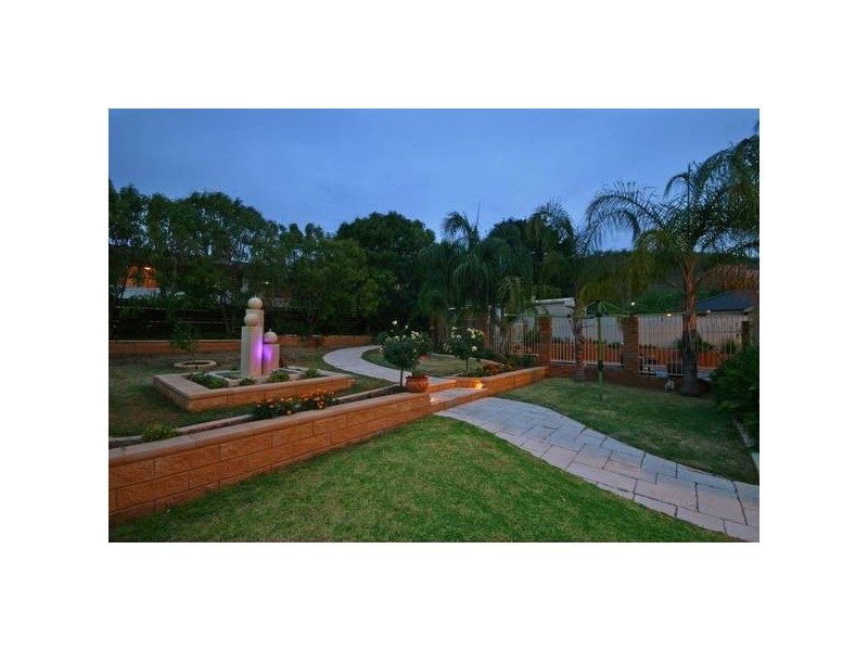 East Tamworth NSW 2340
