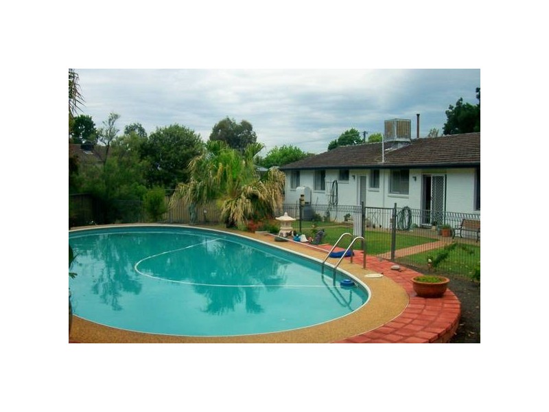 East Tamworth NSW 2340