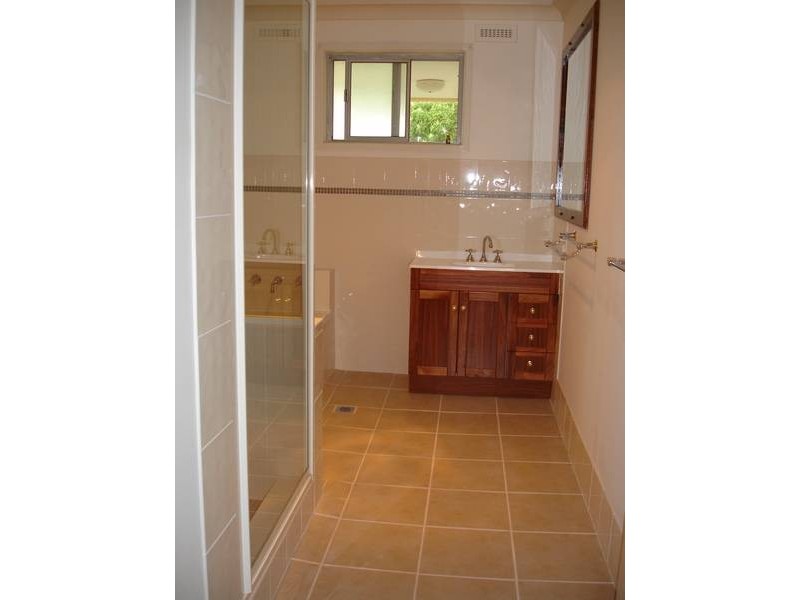 16 Kurrawan Street, Tamworth NSW 2340