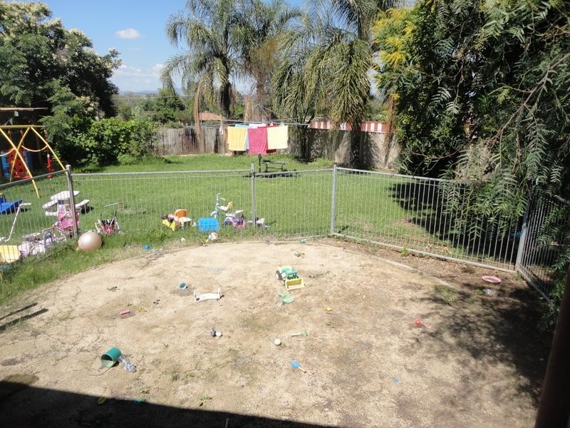 14 Milburn Street, Oxley Vale NSW 2340