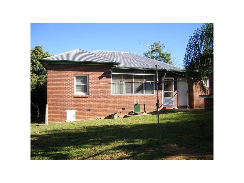 53 Roderick Street, Tamworth NSW 2340