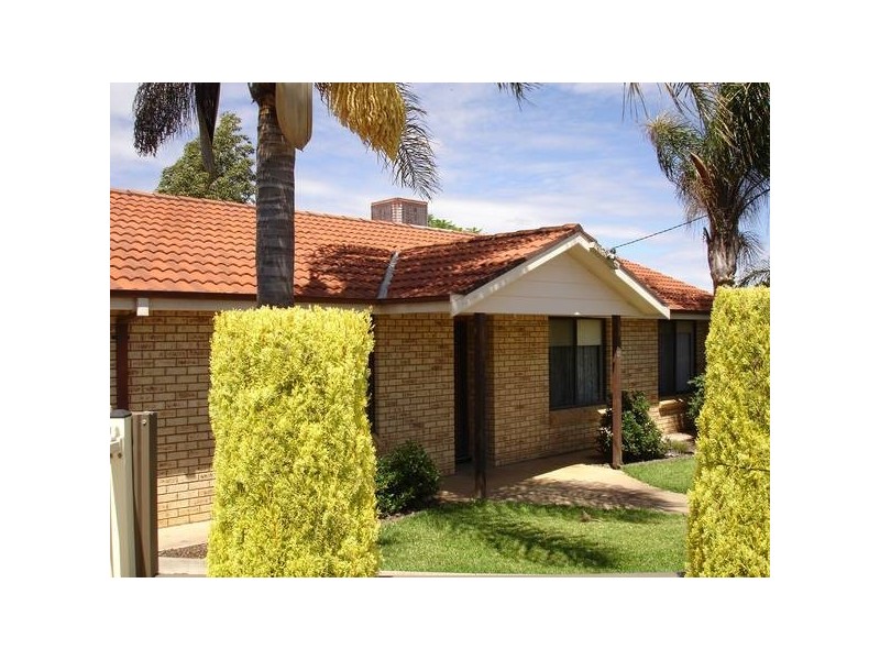 10 Marshall Place, Tamworth NSW 2340