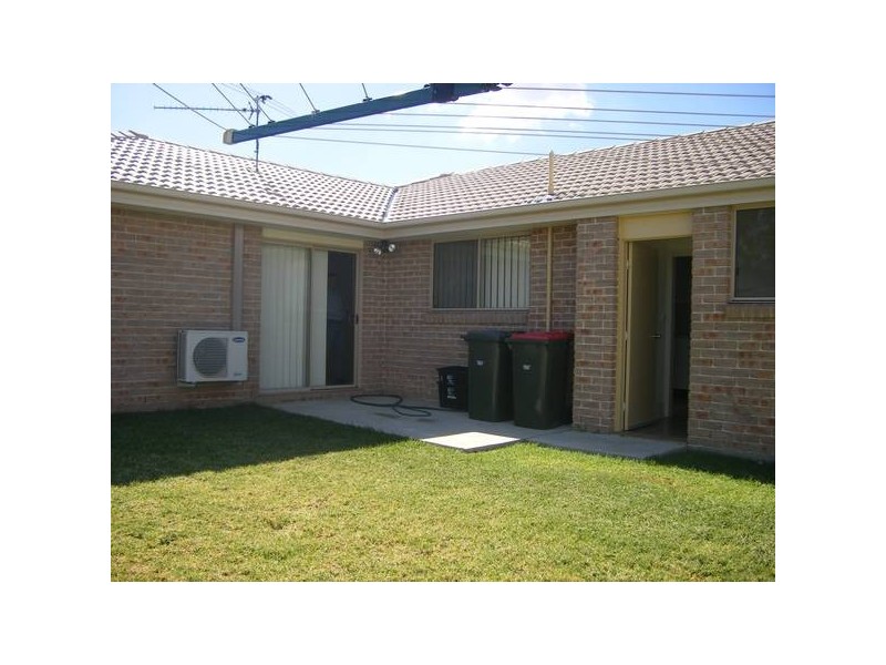 5 Warburton Dr, Westdale, Tamworth NSW 2340