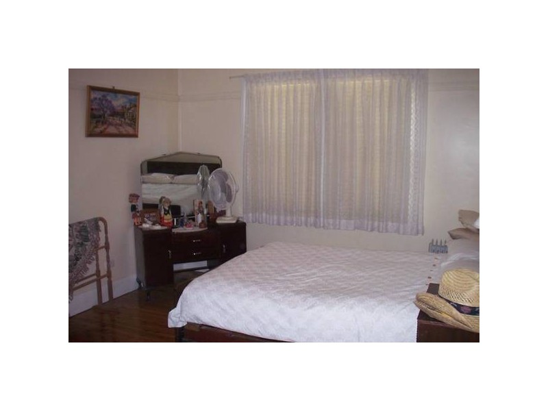 130 Denison Street, Tamworth NSW 2340