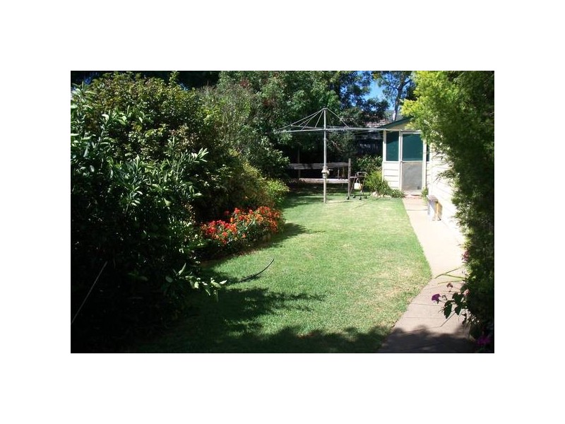 130 Denison Street, Tamworth NSW 2340