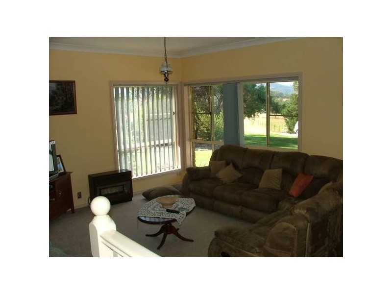 Tintinhull NSW 2352