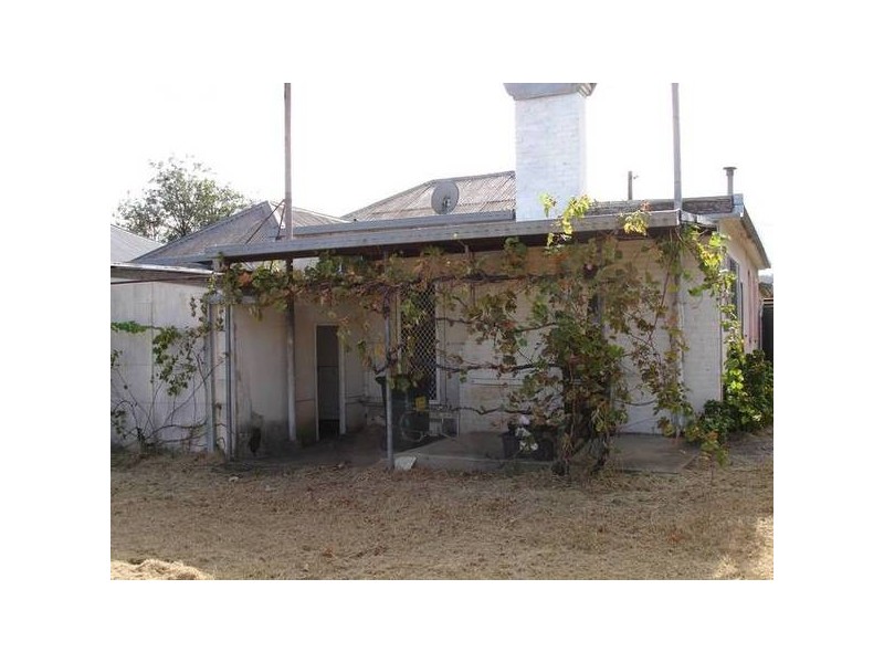 87 Crown Street, Tamworth NSW 2340