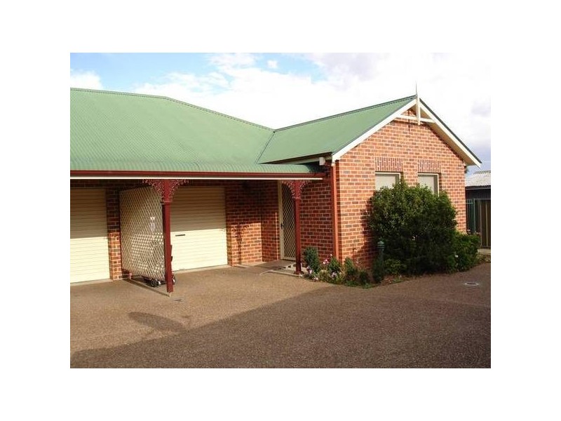 4/89 Crown Street, Tamworth NSW 2340