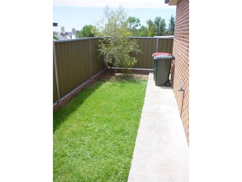 4/89 Crown Street, Tamworth NSW 2340