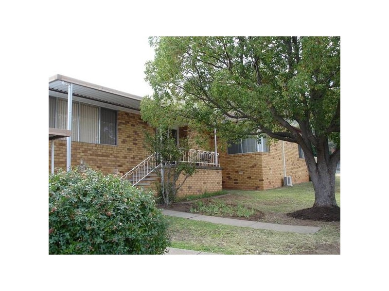 12 Ashburton Street, Tamworth NSW 2340
