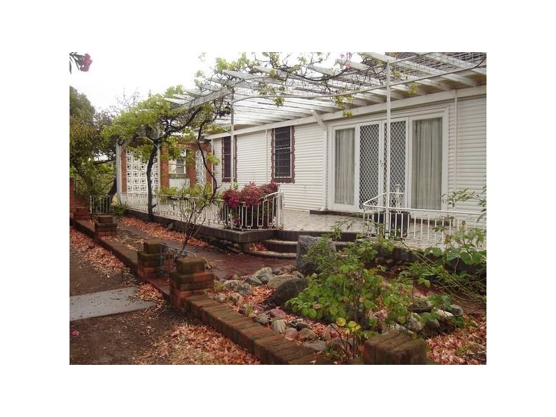 42 Stewart Ave, West Tamworth NSW 2340