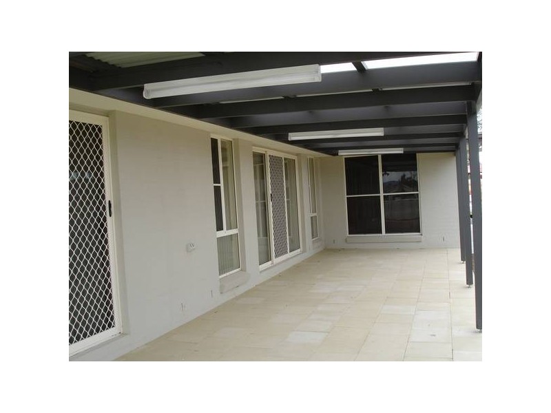 22 Kalinda Place (off Grant St), Tamworth NSW 2340