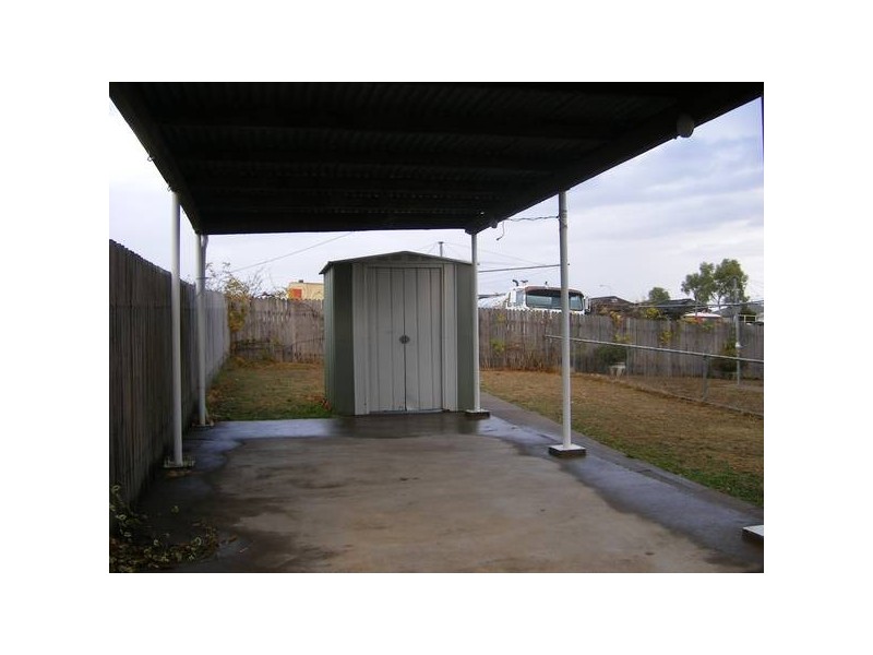 2/11 Yarmouth Pde, Oxley Vale, Tamworth NSW 2340