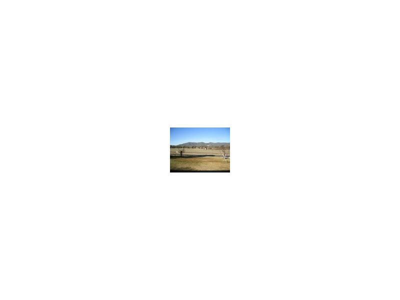 179 Sandy Road, Kootingal NSW 2352