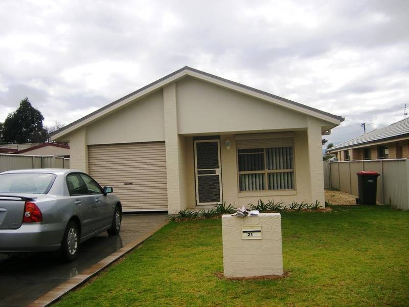 21 Banks St, Westdale, Tamworth NSW 2340