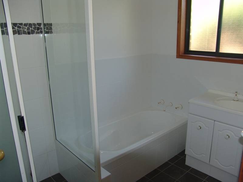 32 Milburn Road, Tamworth NSW 2340