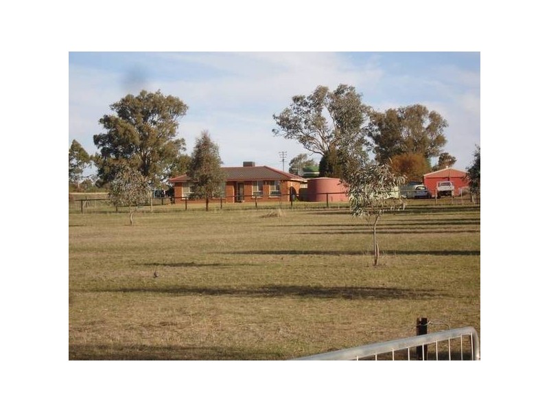 27A Heiligmans Lane, Tamworth NSW 2340