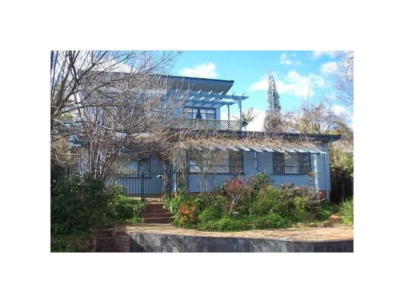 2 Neridah Avenue, Tamworth NSW 2340