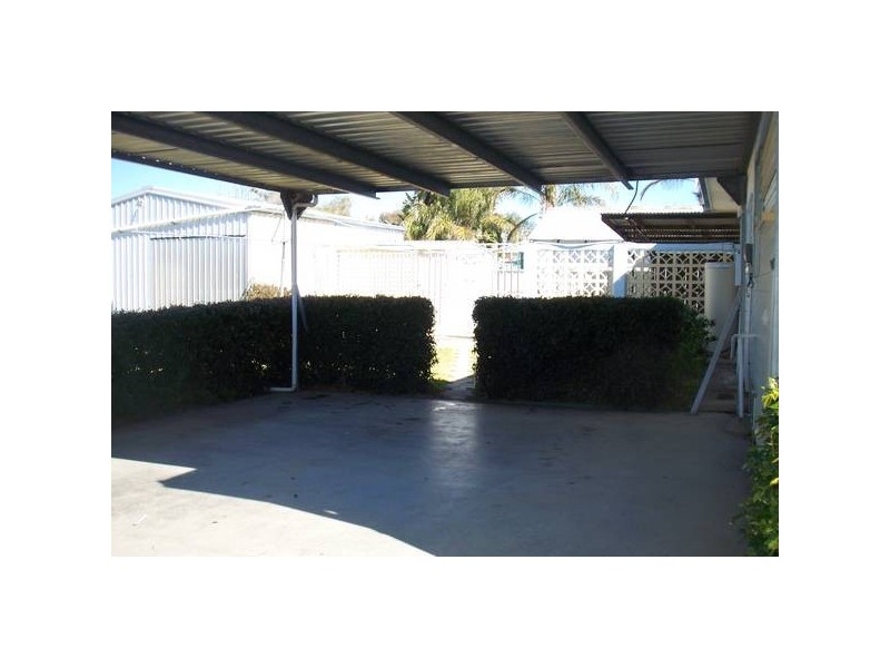 15 Woodstock Street, Tamworth NSW 2340