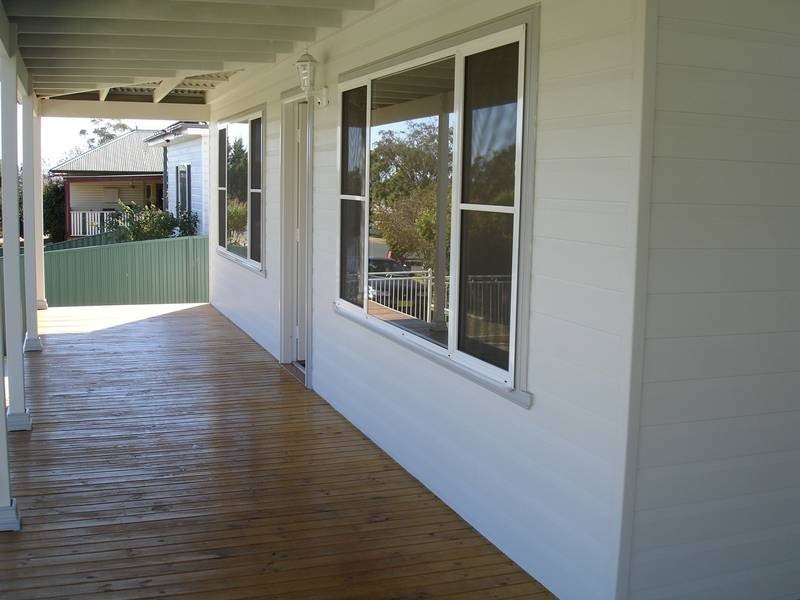 42 Mahoney Avenue, Tamworth NSW 2340