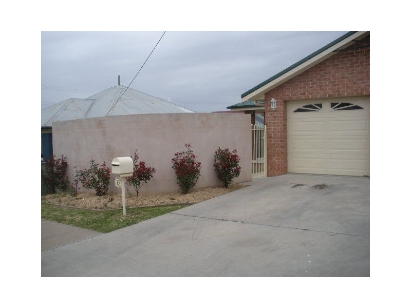 1/12 Dean Street, North, Tamworth NSW 2340