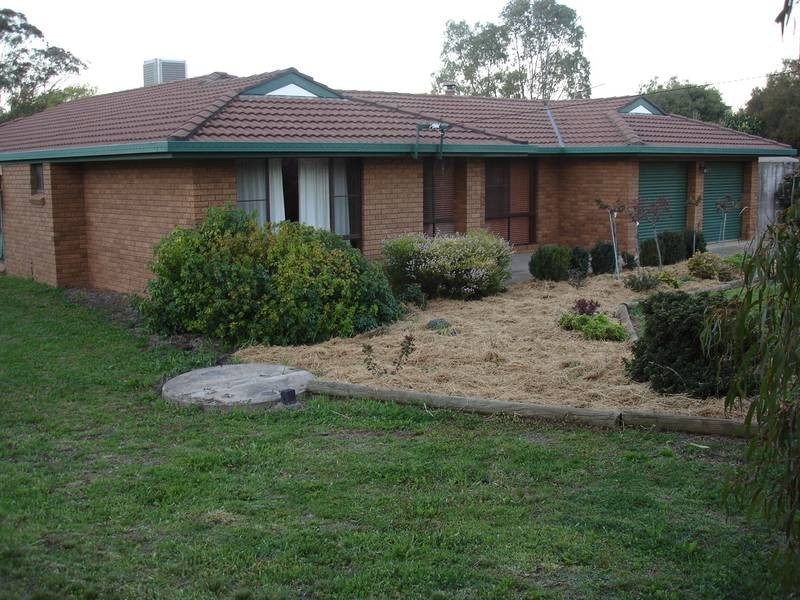 7 Herden Rd, Kingswood Estate, Tamworth NSW 2340