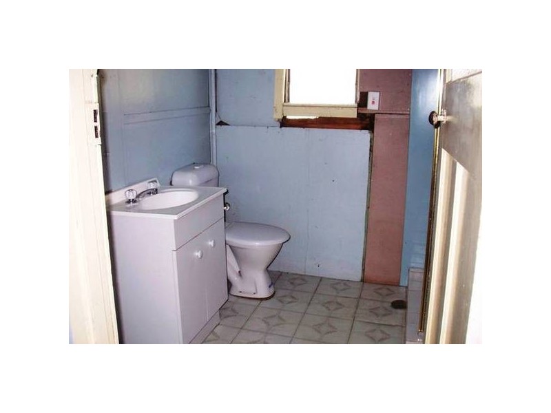 85-87 DENNE STREET, Tamworth NSW 2340