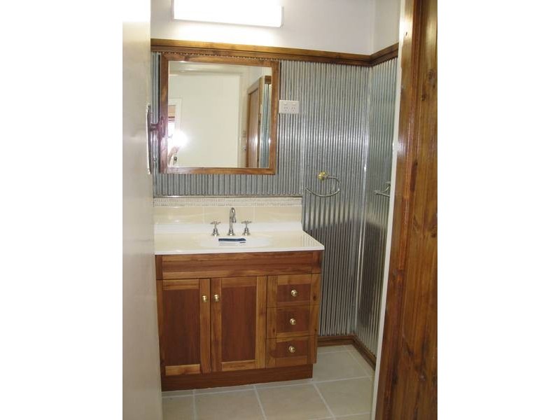 70 Church Street, West, Tamworth NSW 2340