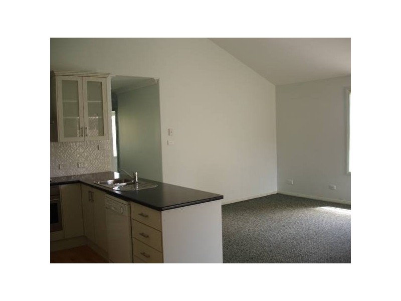 1&2/12 DEAN STREET, Tamworth NSW 2340