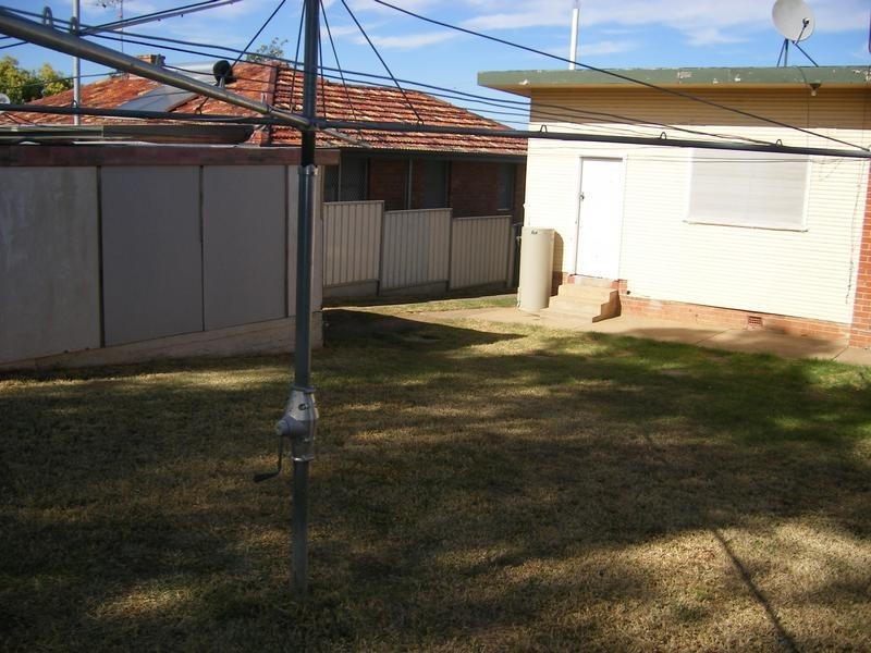 376 Armidale Rd, East Tamworth NSW 2340