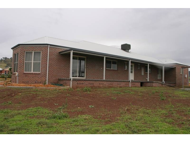 1 Benarkin Drive, Forest Hills, Tamworth NSW 2340
