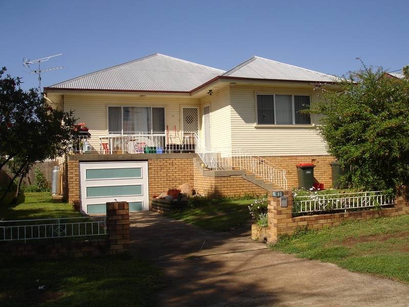 93 Robert Street, South, Tamworth NSW 2340