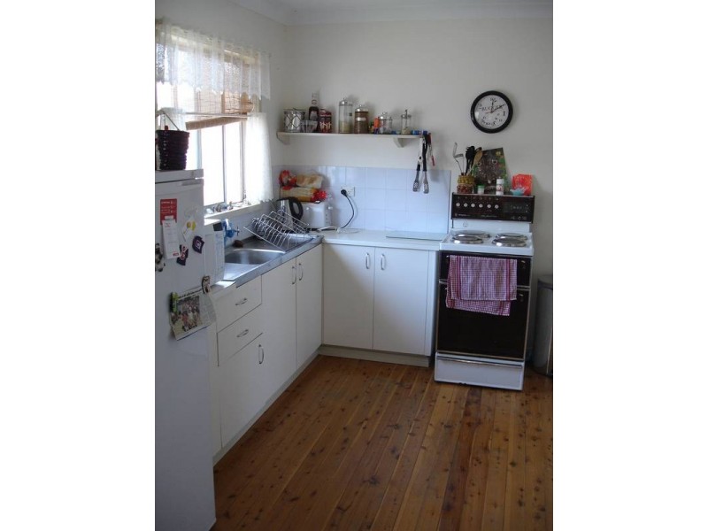 25 John Street, Tamworth NSW 2340