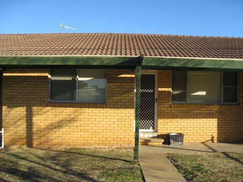 2/22 Kurrawan Street, South, Tamworth NSW 2340