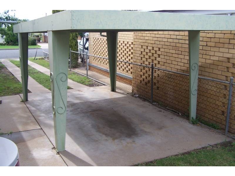 2/22 Kurrawan Street, South, Tamworth NSW 2340