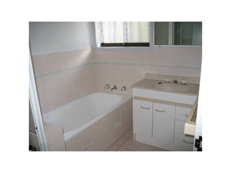 17 Mullumbimby Close, South, Tamworth NSW 2340