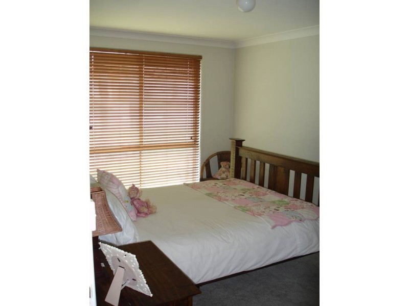 57 Glengarvin Drive, Tamworth NSW 2340