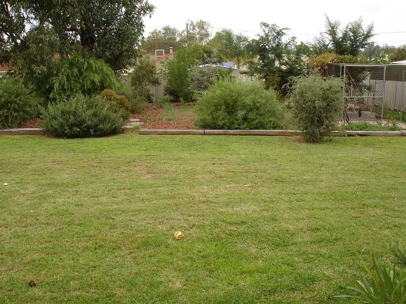 10 Wallamoul St, Tamworth NSW 2340