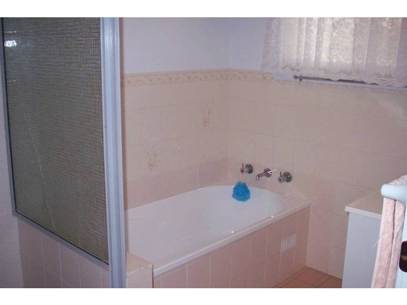 170 Hillvue Rd, Tamworth NSW 2340