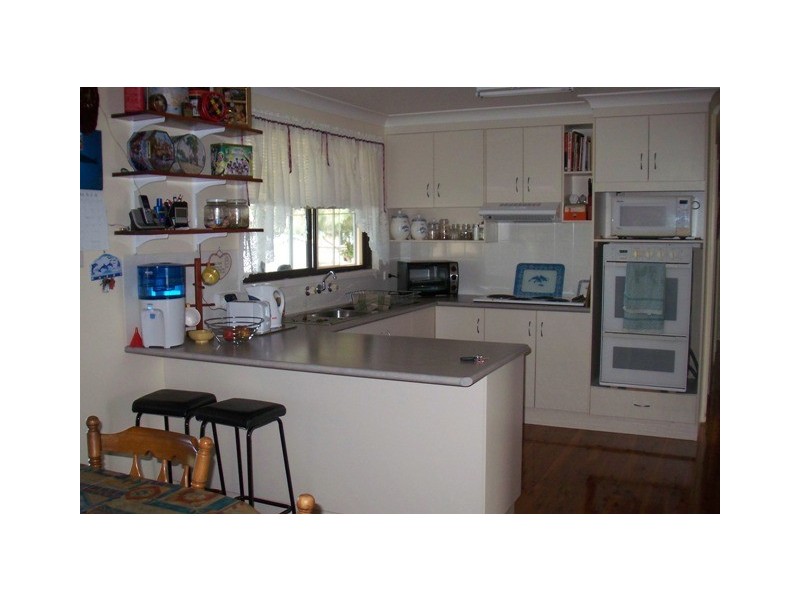 14 Susan Street, Kootingal NSW 2352
